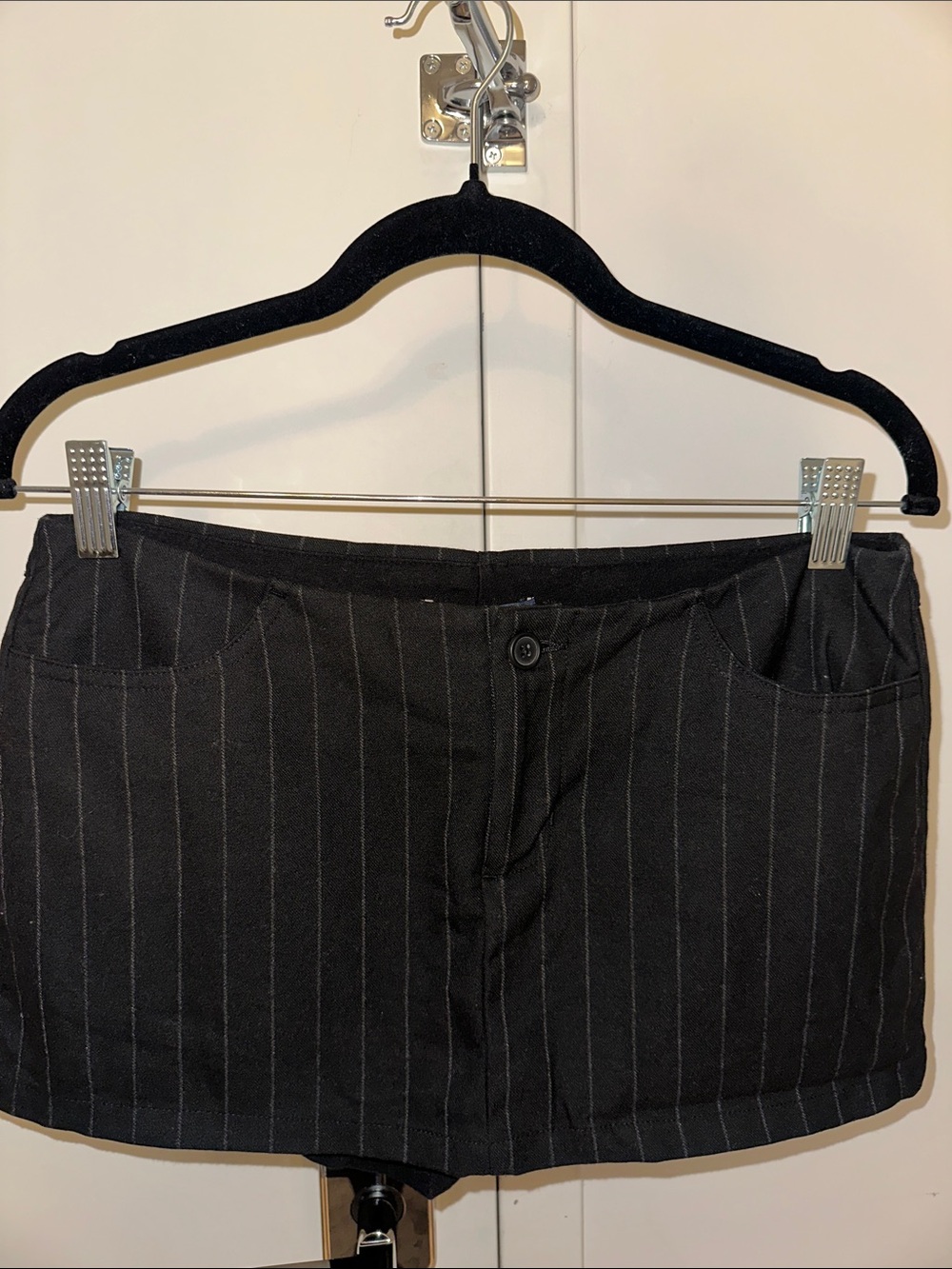 Brandy Melville Black Pinstripe Mini Skort